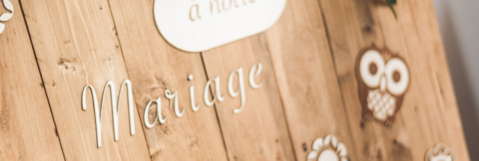 Décoration de mariage - Gravure sur bois